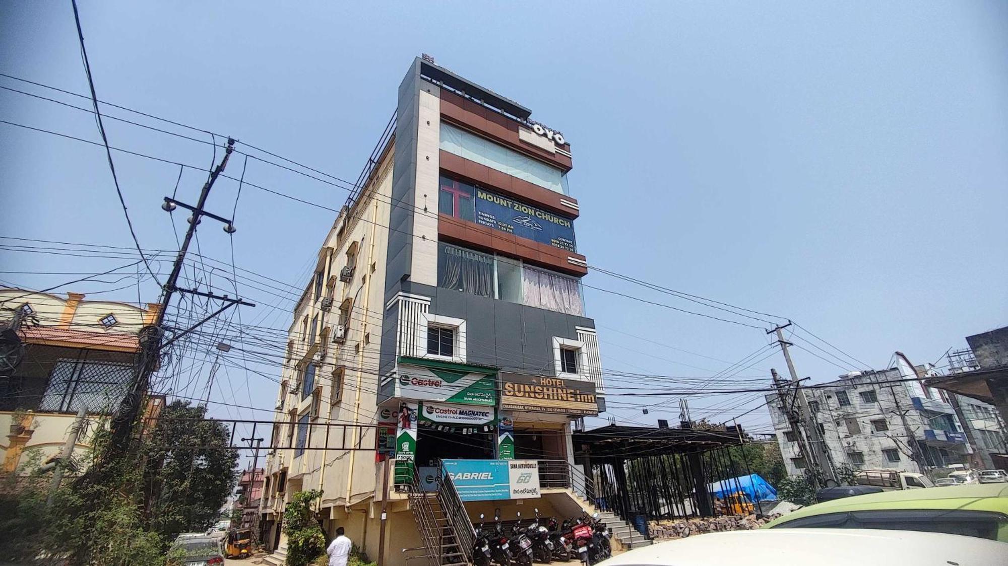 Spot On Sunshine Inn Hyderabad Exterior foto
